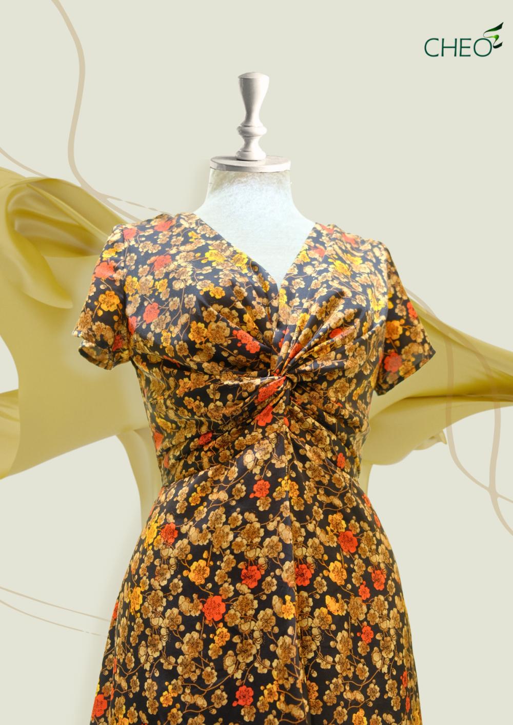 Đầm xoắn ngực lụa hoa nhí vàng